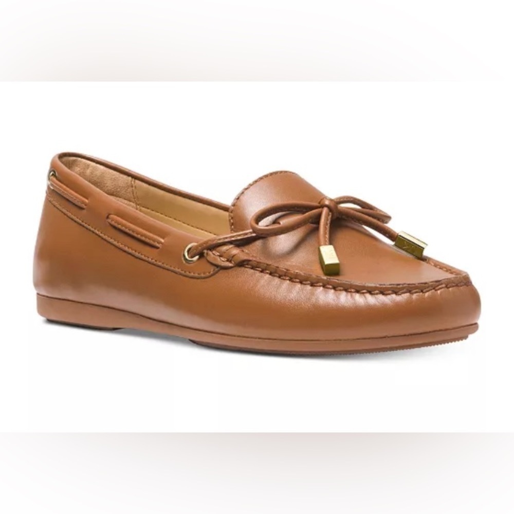 MICHAEL MICHAEL KORS - EUC - 
Womens Sutton Moccasin Flat Loafers